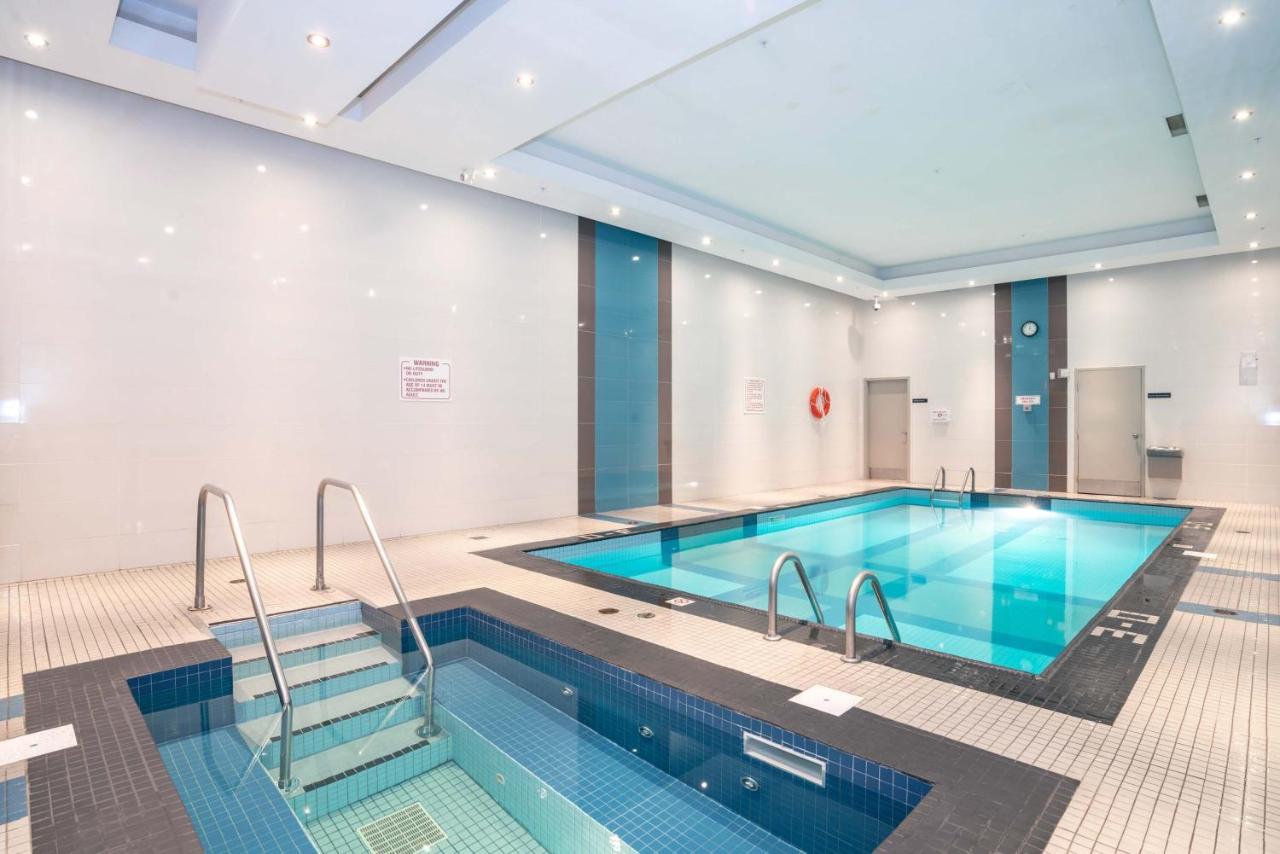 Sandman Hotel & Suites Winnipeg Airport Екстер'єр фото