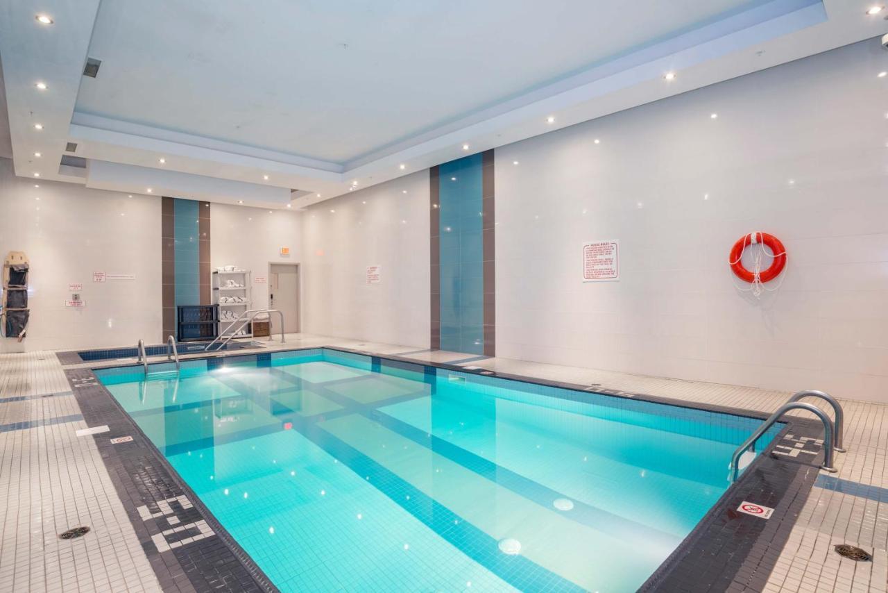 Sandman Hotel & Suites Winnipeg Airport Екстер'єр фото