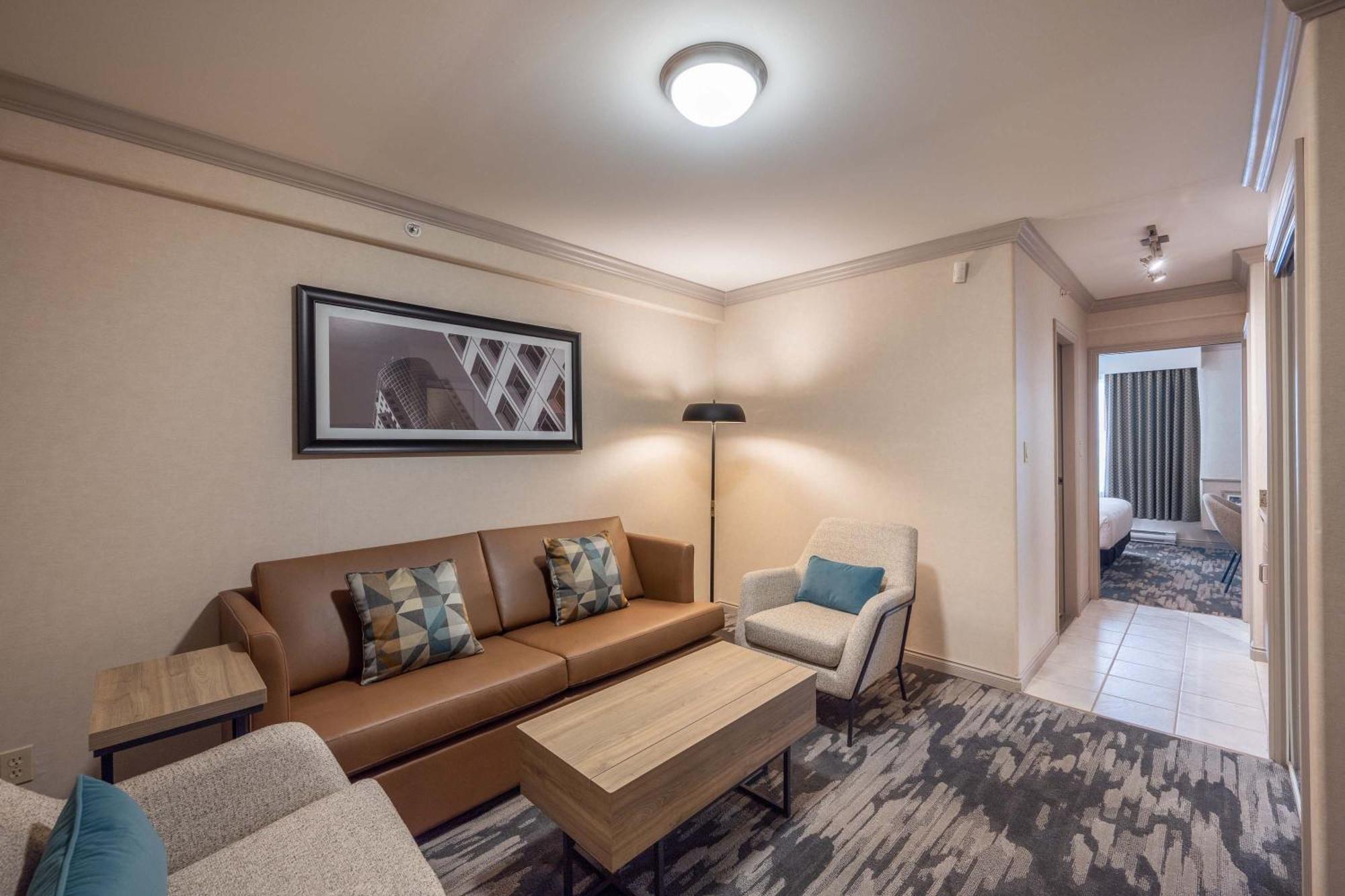 Sandman Hotel & Suites Winnipeg Airport Екстер'єр фото